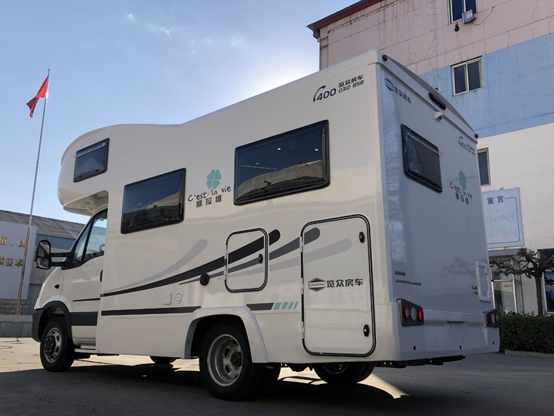 舒適旅行生活，這款房車必不可少