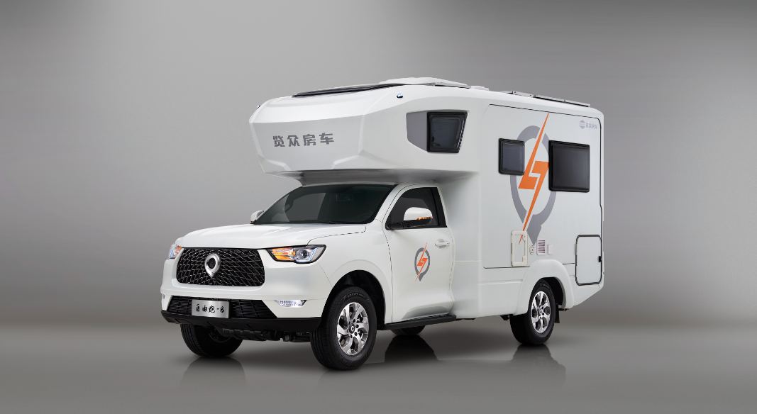 氣場全開！駱駝房車最強全明星陣容，齊了！