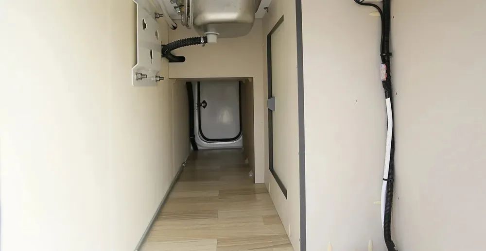 出門(mén)旅行行李太多沒(méi)地方放？這輛可以完美解決